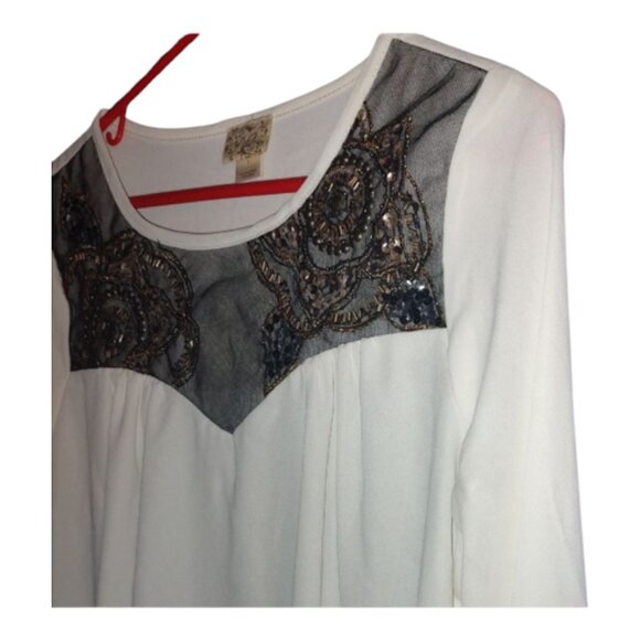 White Thin Lightweight Blouse  Illusion Neckline Beading Sequin Old Money Large - Picture 4 of 16
